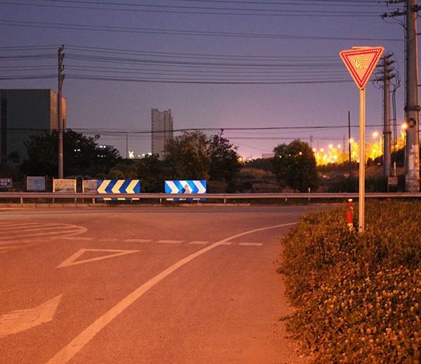 LED标志
